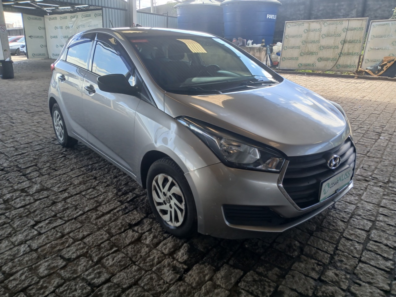 HYUNDAI/HB20 1.0M COMFOR — foto do lote