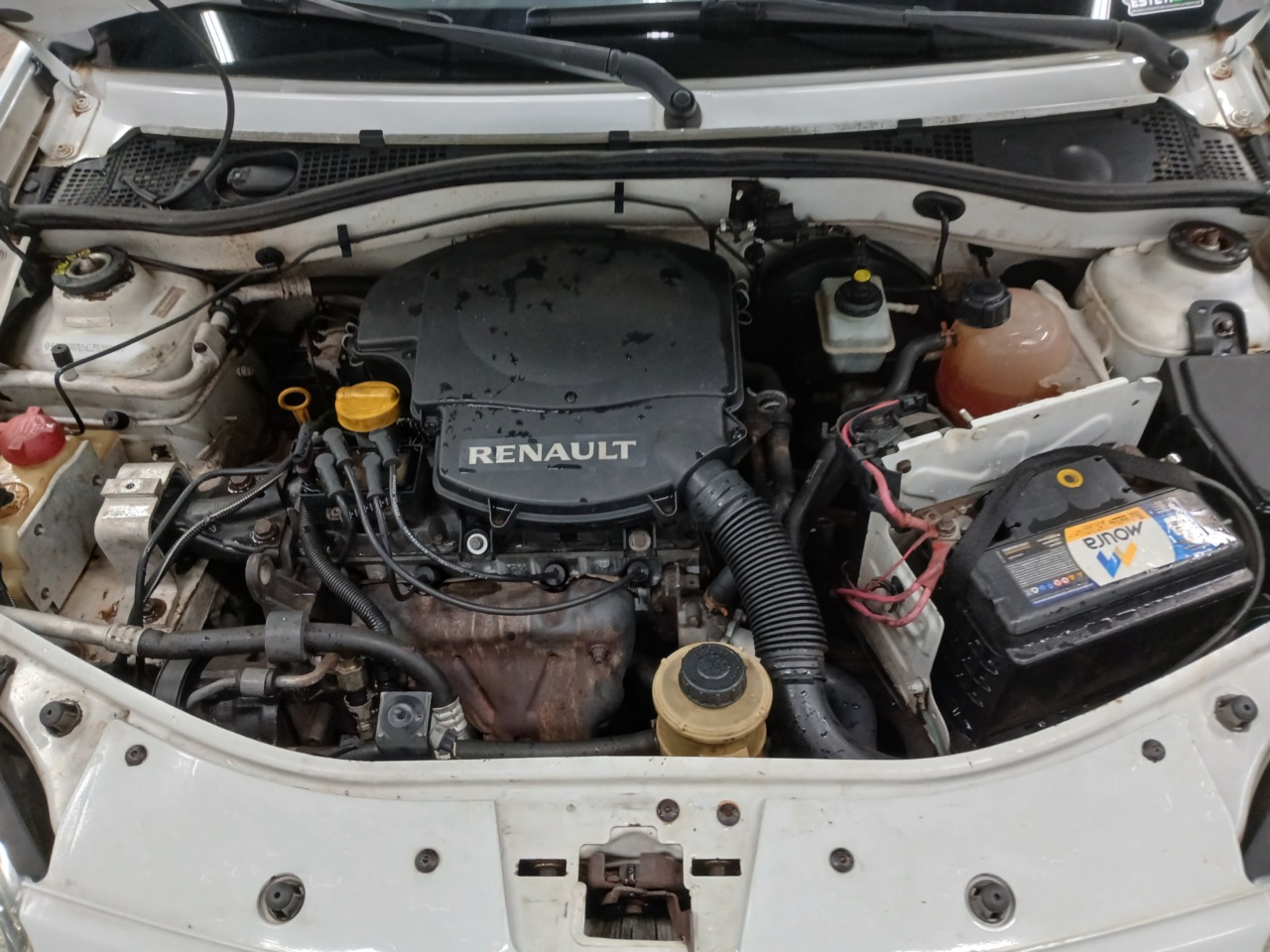 RENAULT/SANDERO EXP 16 — foto 6 de 8