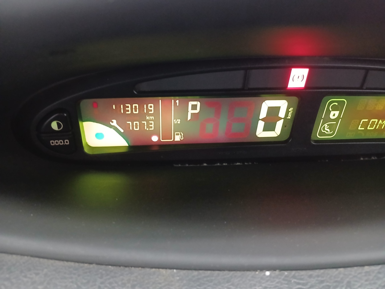 CITROEN/PICASSO II 20 EXCA — foto 7 de 8