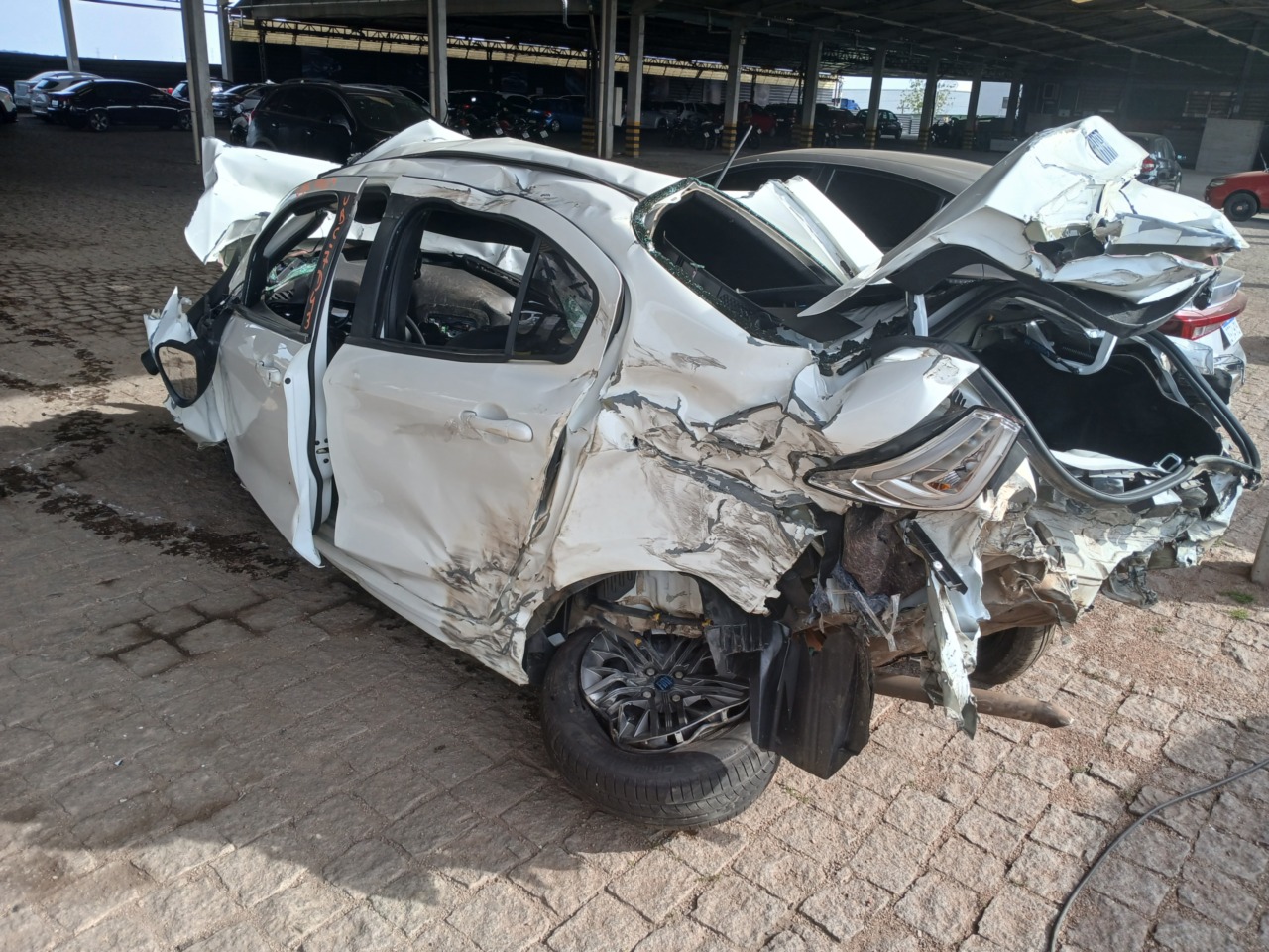 IMP FIAT/CRONOS DRIVE 1.3 AT — foto do lote