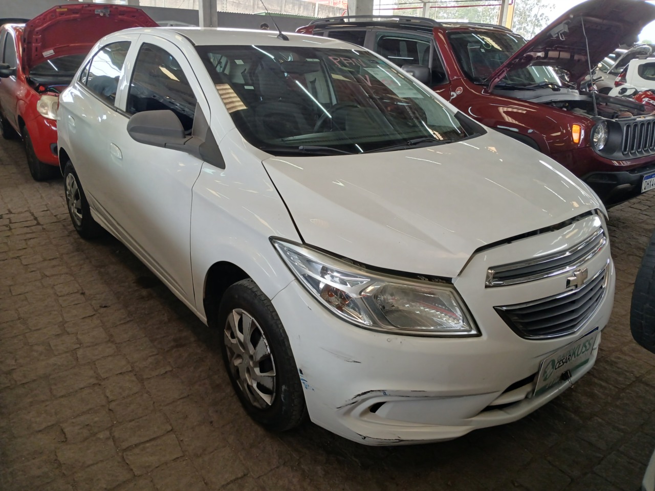 CHEVROLET/ONIX 1.0 MT LT — foto 4 de 8