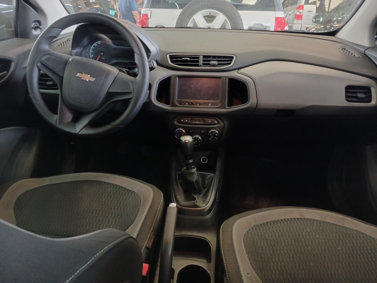 CHEVROLET/ONIX 1.0 MT LT — foto 5 de 8