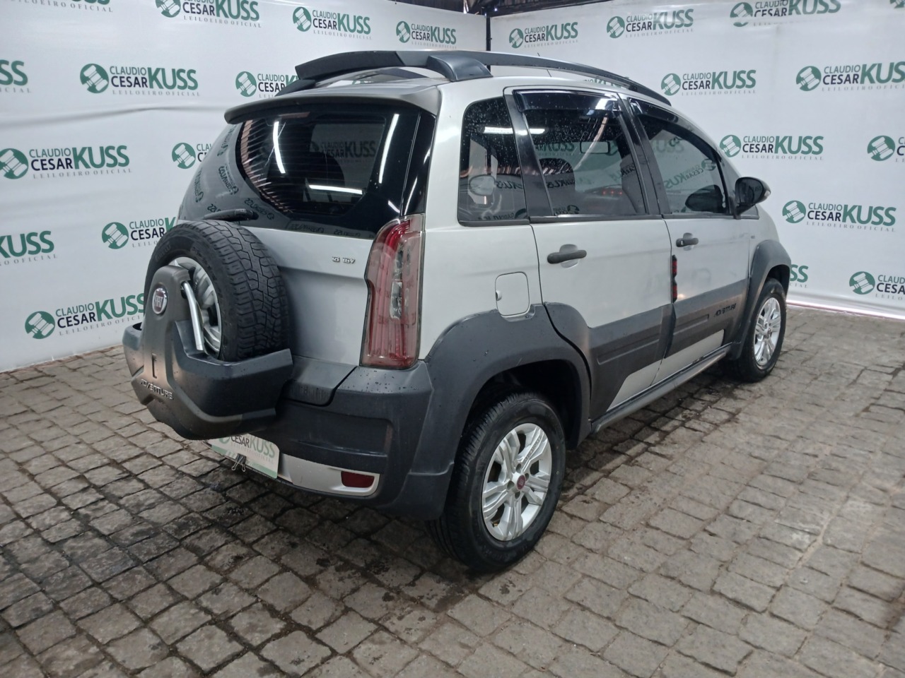 FIAT/IDEA ADVENTURE 1.8 — foto 3 de 8