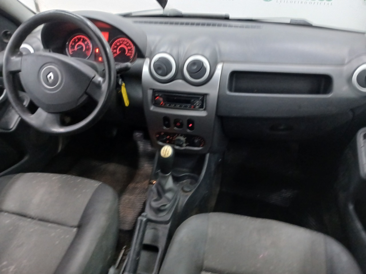 RENAULT/LOGAN EXP 10 16V — foto 5 de 8
