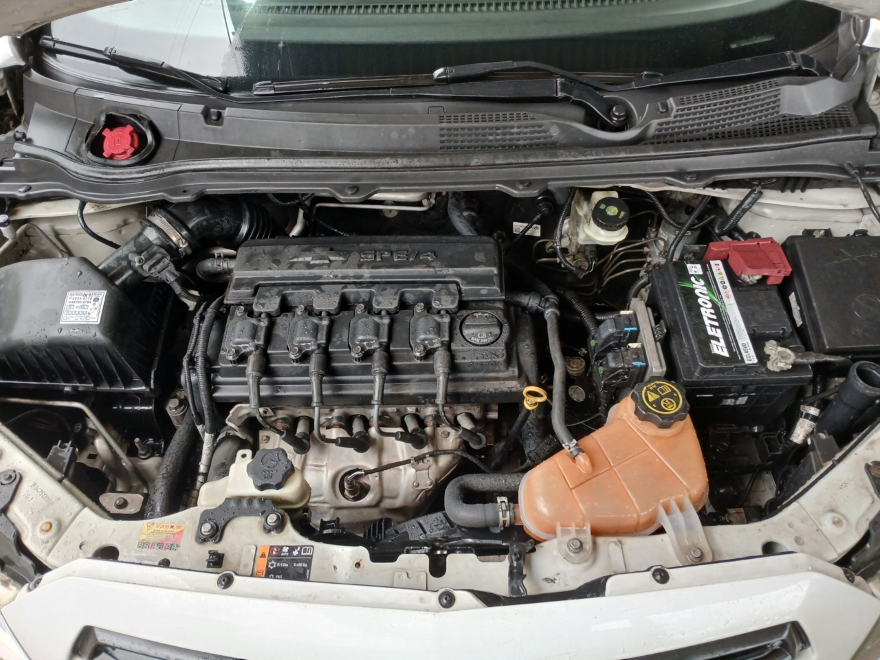 CHEVROLET/ONIX 1.0 MT LS — foto 6 de 8