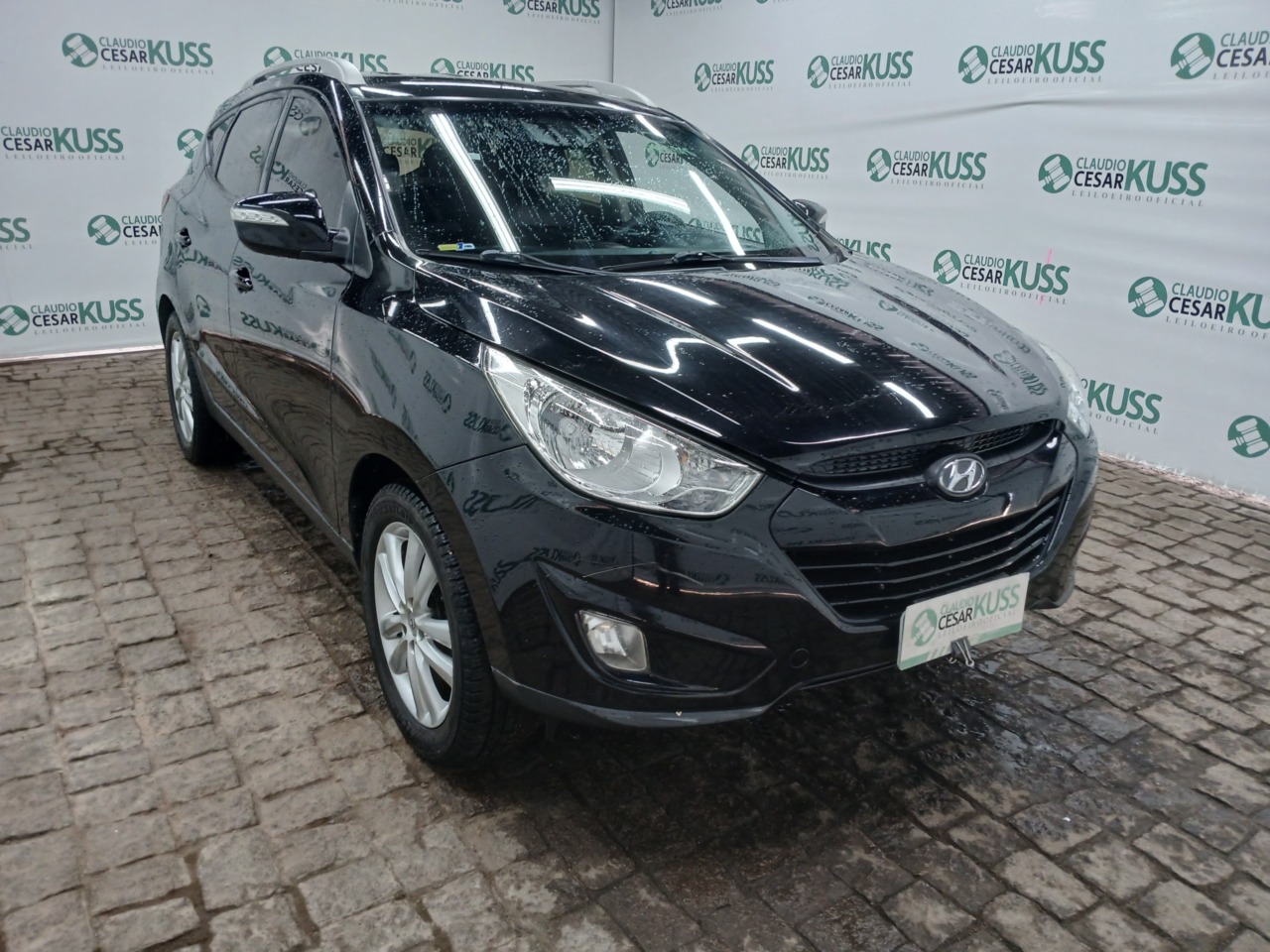 IMP HYUNDAI/IX35 2.0 — foto 4 de 8