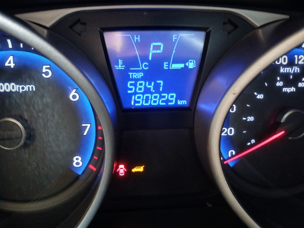 IMP HYUNDAI/IX35 2.0 — foto 7 de 8