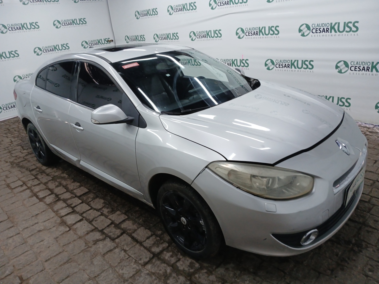 IMP RENAULT/FLUENCE PRI 20A — foto 4 de 8
