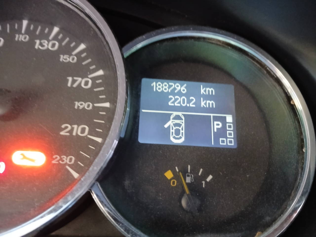 IMP RENAULT/FLUENCE PRI 20A — foto 7 de 8