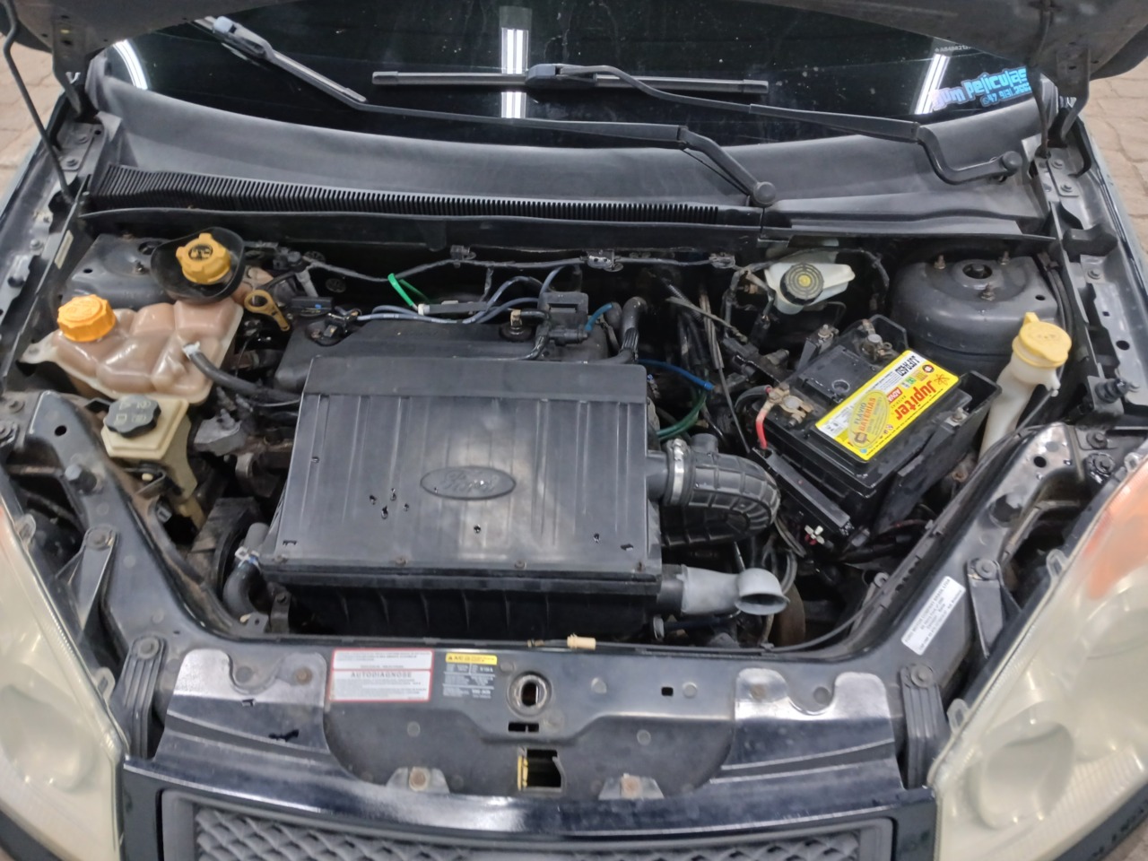 FORD/FIESTA SEDAN 1.6 FLEX — foto 6 de 8