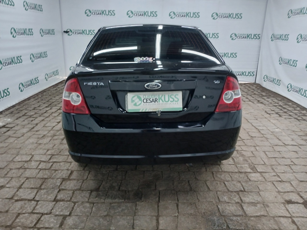 FORD/FIESTA SEDAN 1.6 FLEX — foto 8 de 8