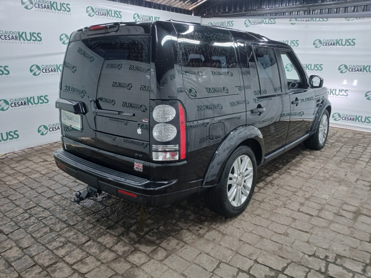 IMP LR/DISCOVERY SD V6 SE — foto 3 de 8