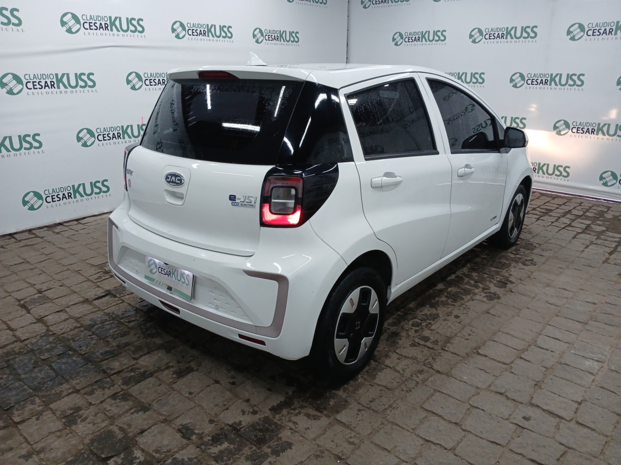 IMP JAC/E JS1 — foto 3 de 8