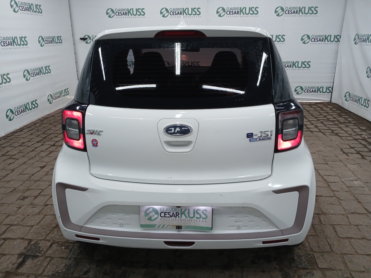 IMP JAC/E JS1 — foto 8 de 8