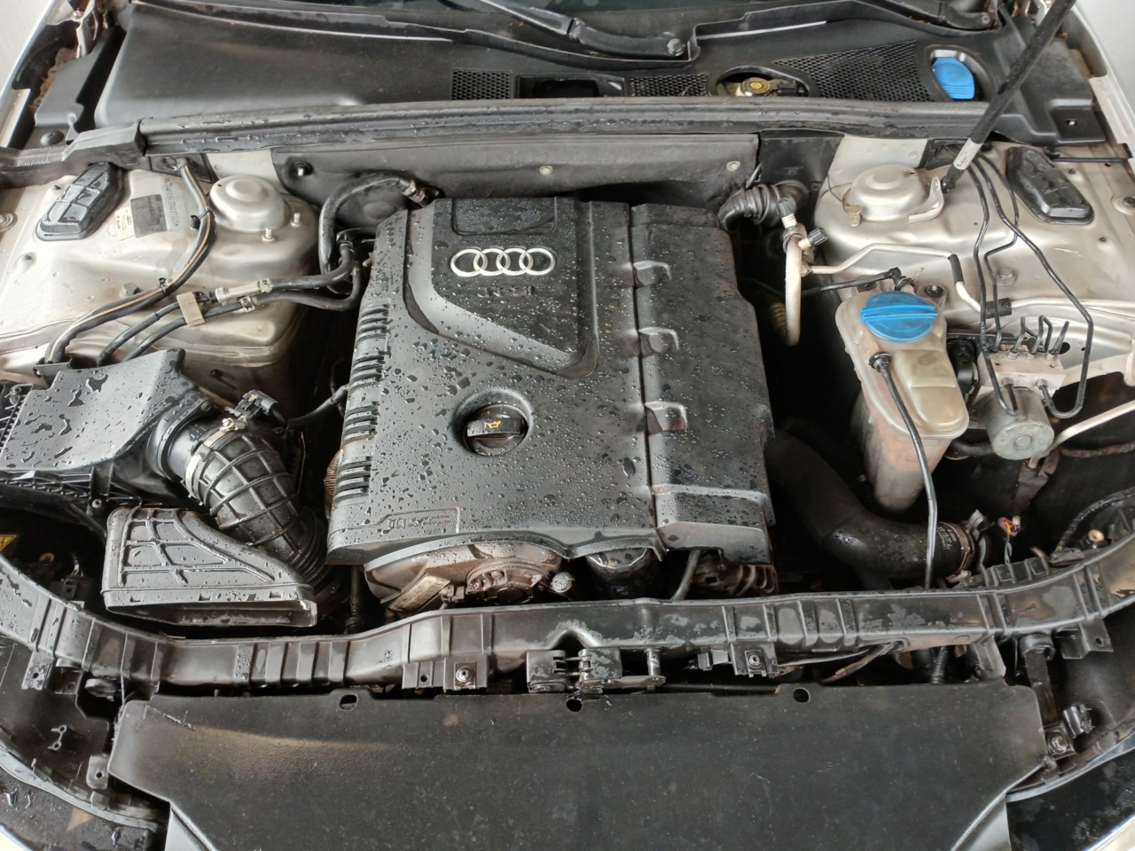 IMP AUDI/A4 2.0 TFSI — foto 6 de 8
