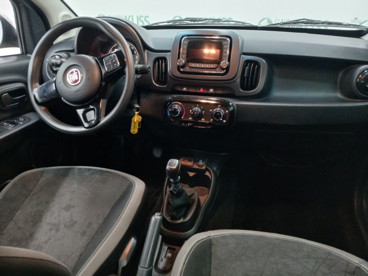 FIAT/MOBI WAY ON — foto 5 de 8