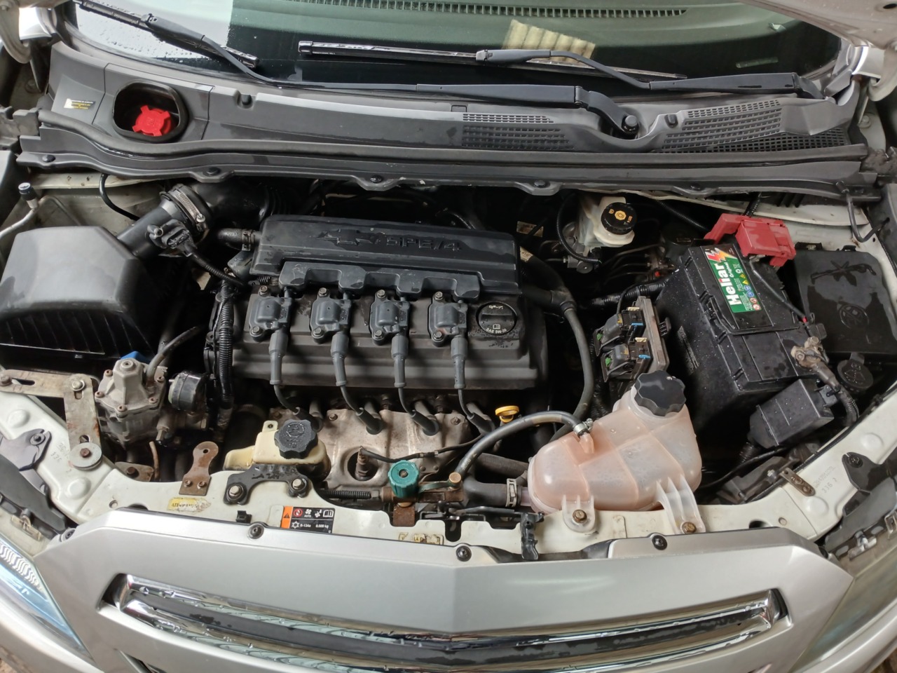 CHEVROLET/ONIX 1.4 MT LTZ — foto 6 de 8