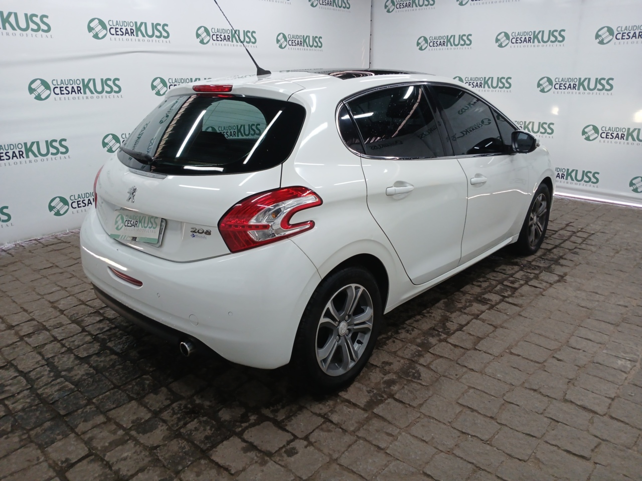 PEUGEOT/208 GRIFFE — foto 3 de 8