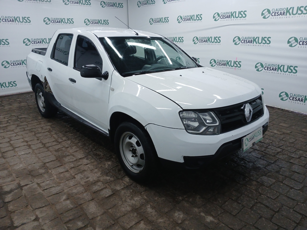 RENAULT/OROCH 16 4X2 AB C DUPLA — foto 4 de 8