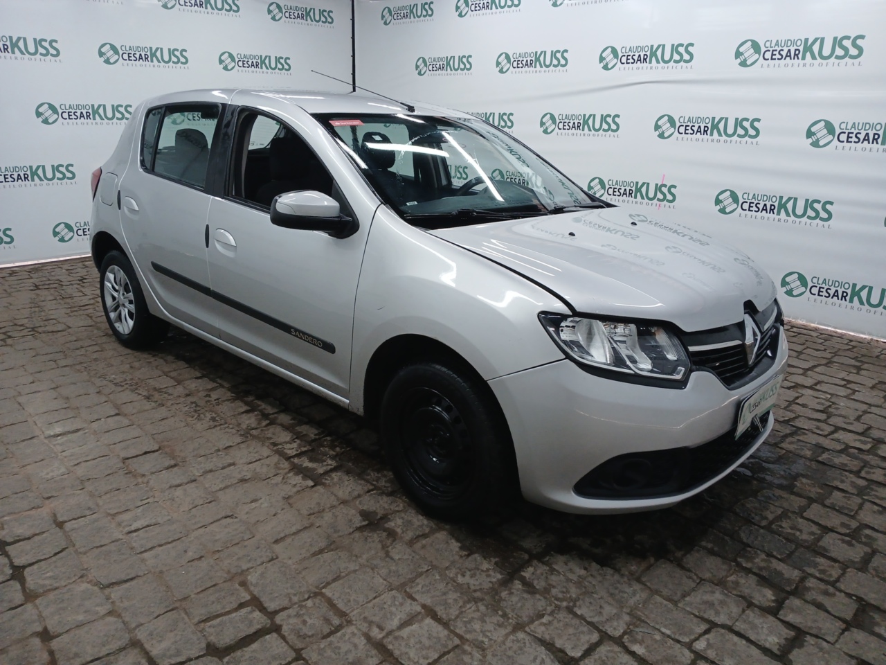 RENAULT/SANDERO EXPR 10 — foto 4 de 8