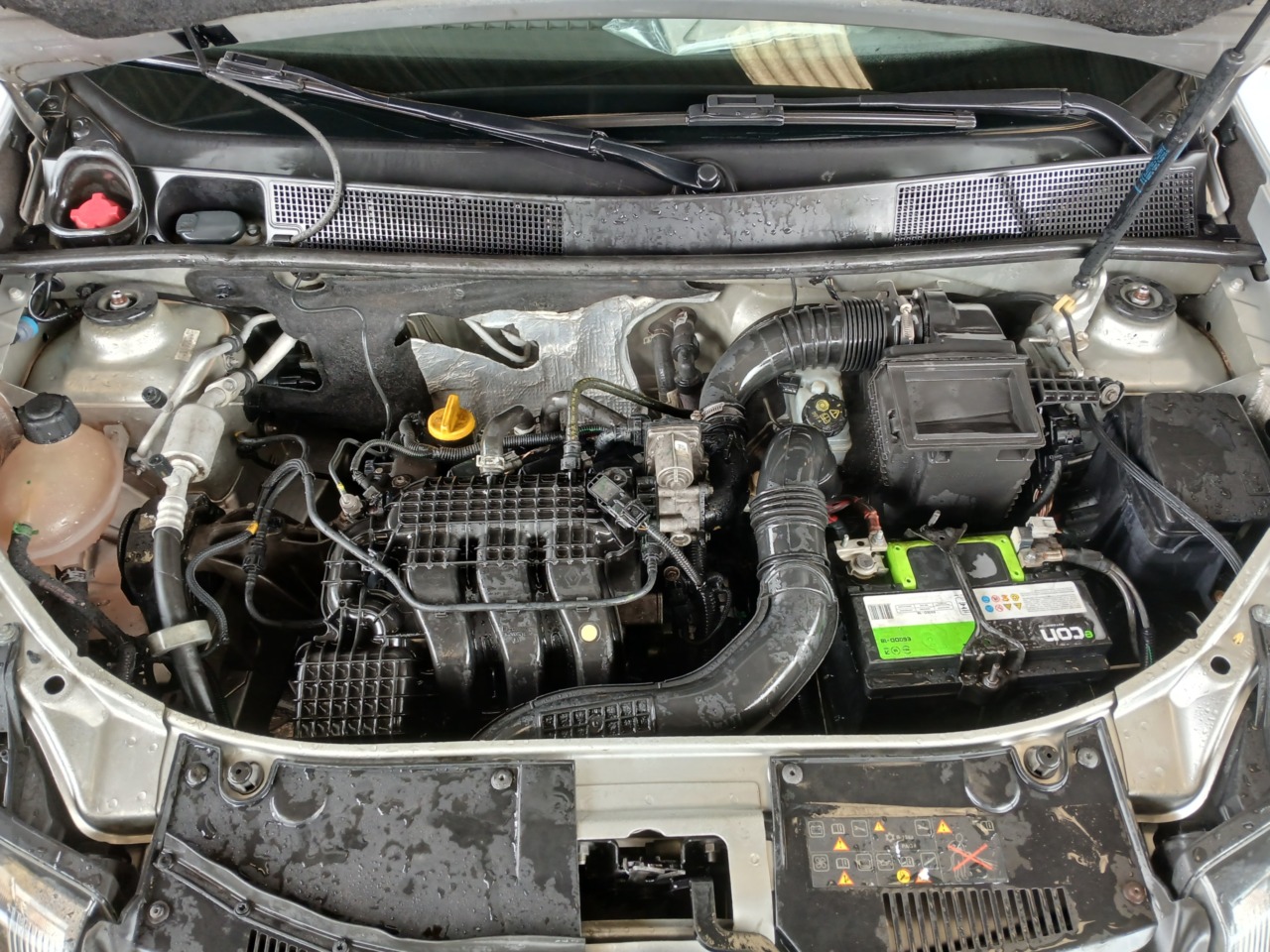 RENAULT/SANDERO EXPR 10 — foto 6 de 8