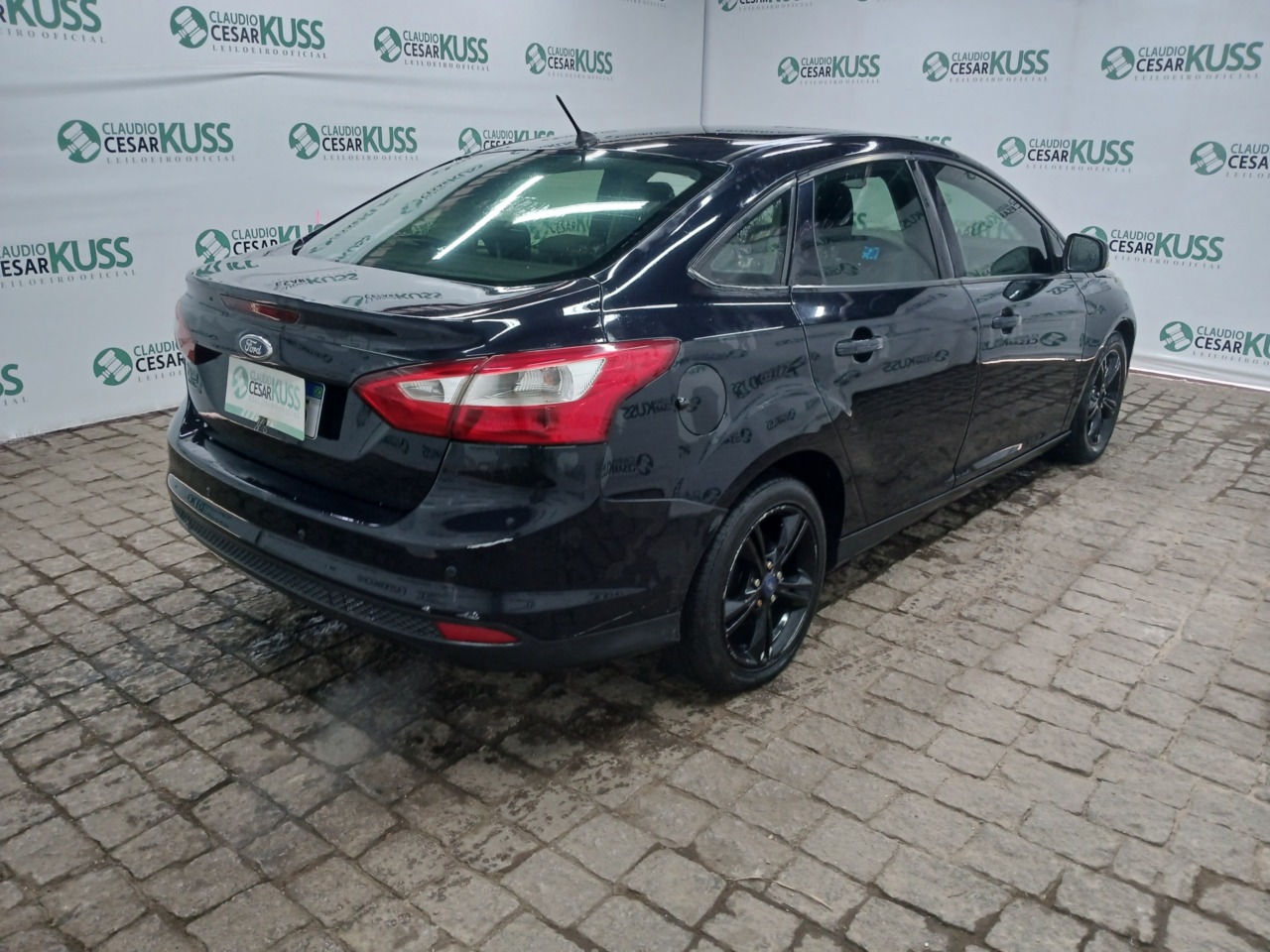 IMP FORD/FOCUS S AT 2.0 S — foto 3 de 8