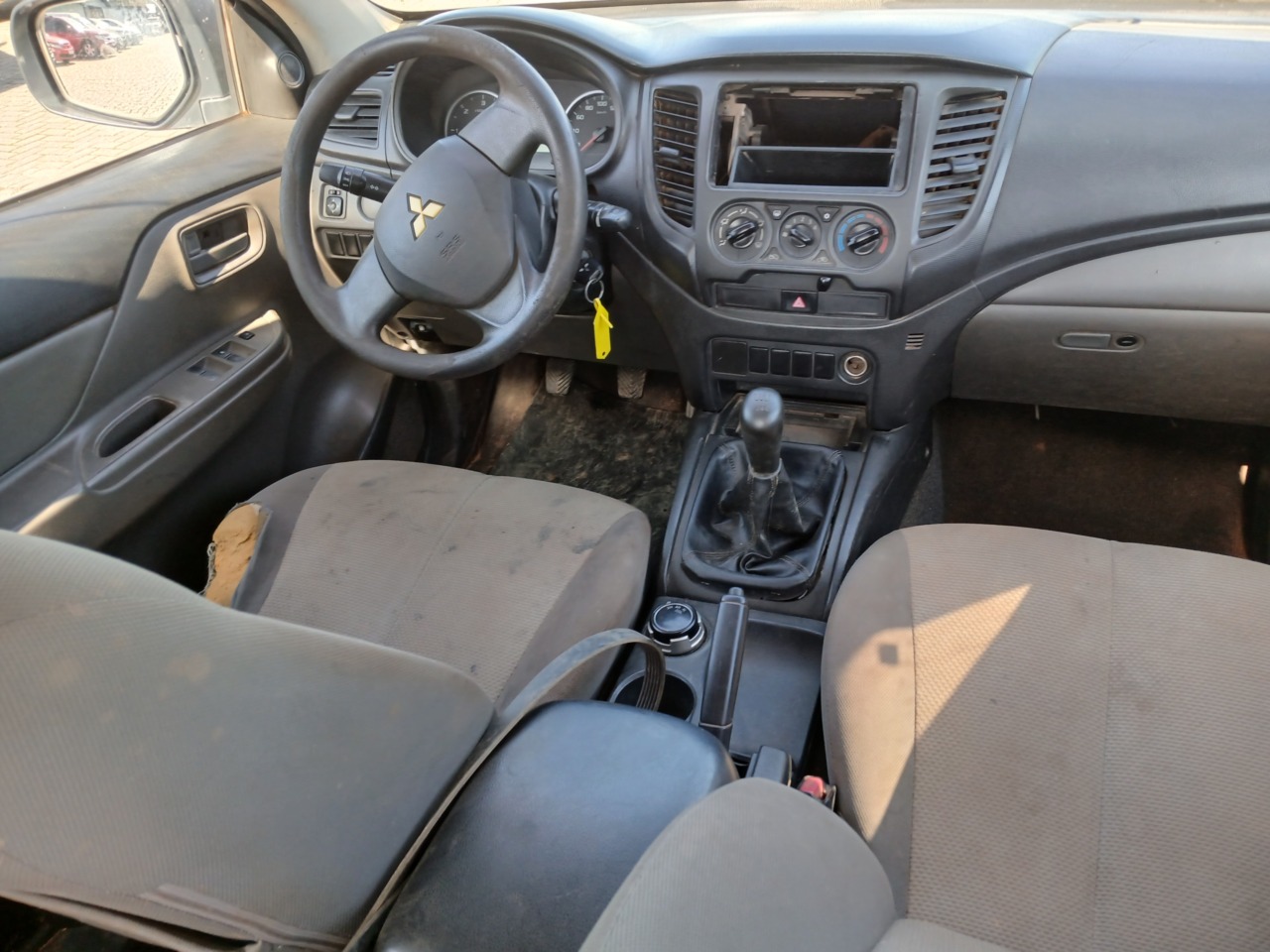 MMC/L200 TRITON SPT GL AB C DUPLA — foto 5 de 8