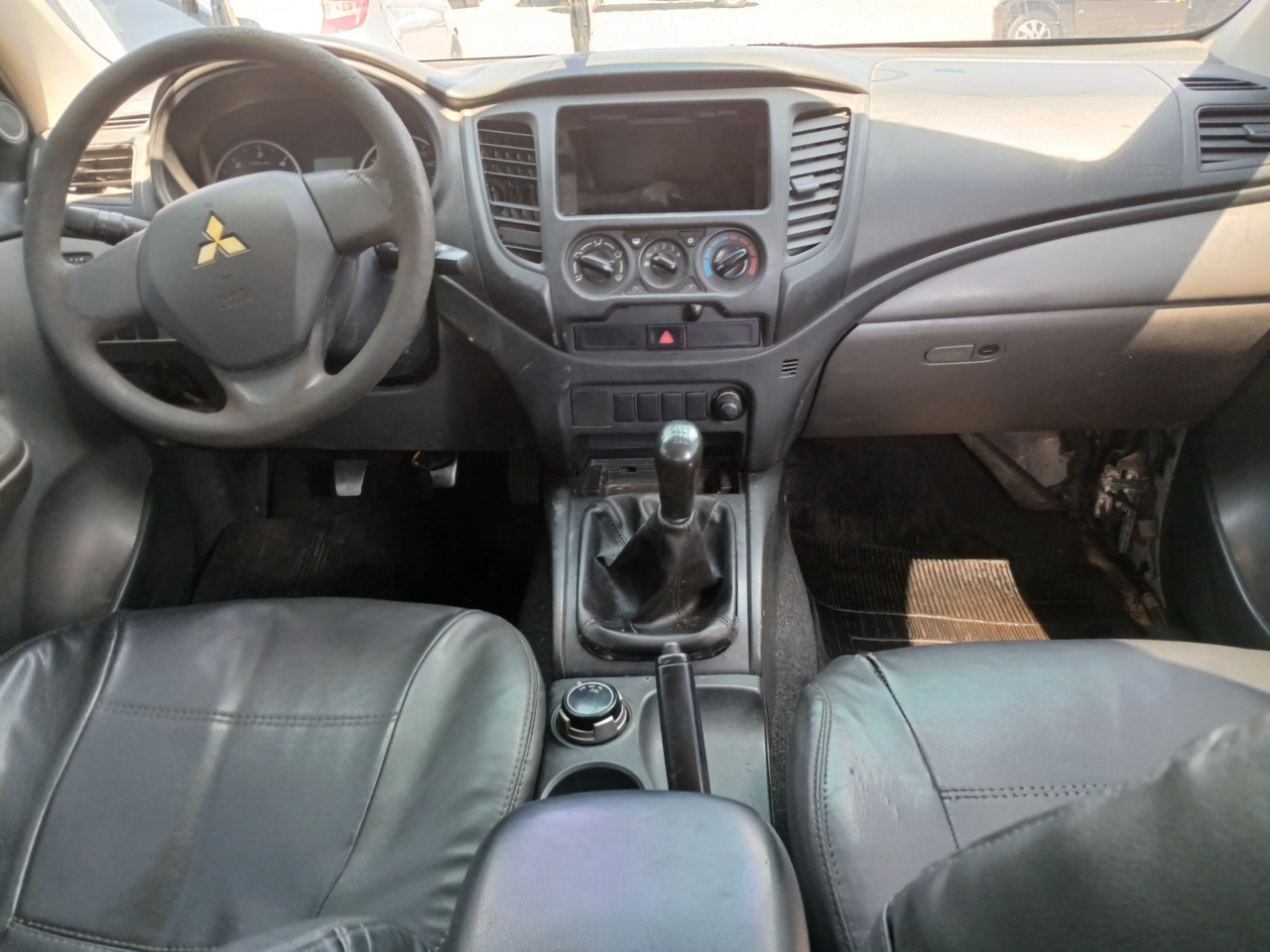MMC/L200 TRITON SPT GL AB C DUPLA — foto 5 de 8